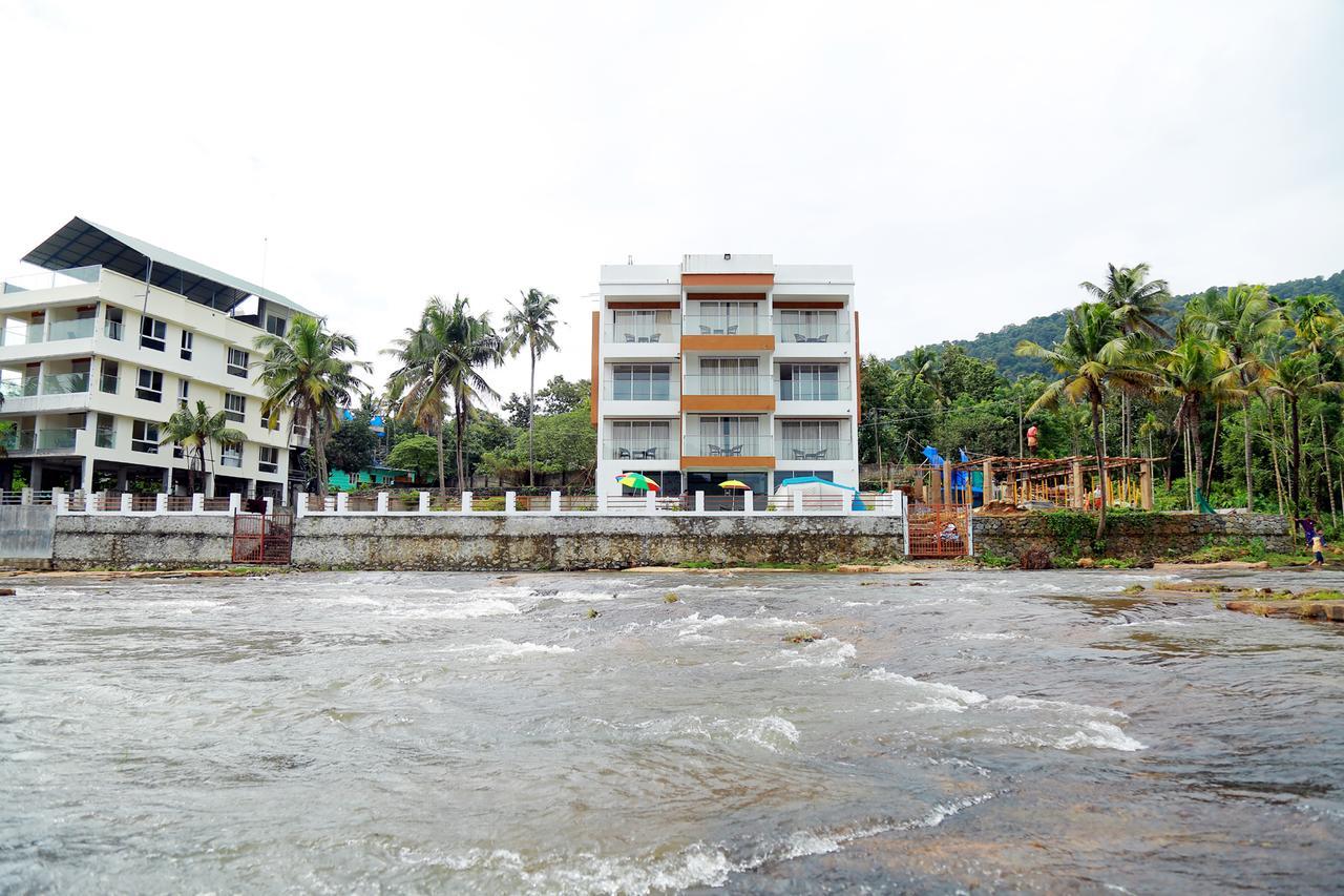 Athirapilly River Resort Athirappilly Exteriér fotografie